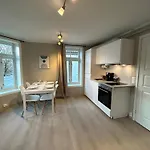 Romslig Studioleilighet Med Utsikt Over Kongensgate