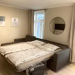 Romslig Studioleilighet Med Utsikt Over Kongensgate