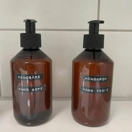 Romslig Studioleilighet Med Utsikt Over Kongensgate * تروندهايم