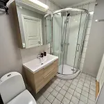 Apartman Romslig Studioleilighet Med Utsikt Over Kongensgate *